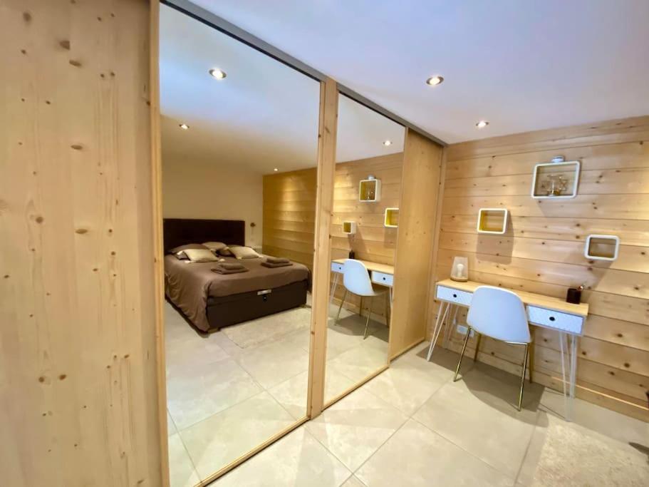 Androsace Appartement Dans Chalet Bois Avec Jacuzzi Privatif Terrasse Et Vue Montagne Les Villards-sur-Thônes エクステリア 写真