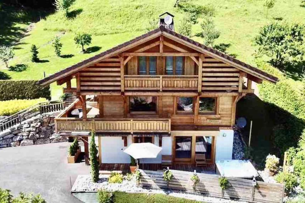 Androsace Appartement Dans Chalet Bois Avec Jacuzzi Privatif Terrasse Et Vue Montagne Les Villards-sur-Thônes エクステリア 写真