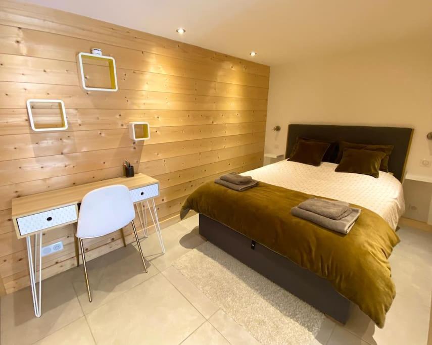Androsace Appartement Dans Chalet Bois Avec Jacuzzi Privatif Terrasse Et Vue Montagne Les Villards-sur-Thônes エクステリア 写真